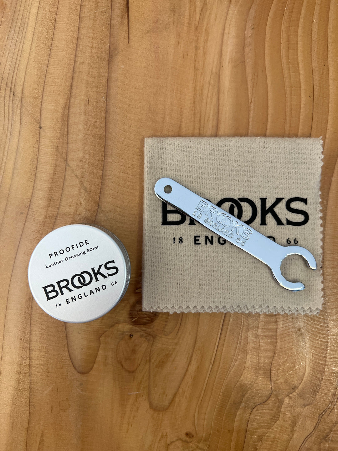 Brooks Leather Saddle Care Kit