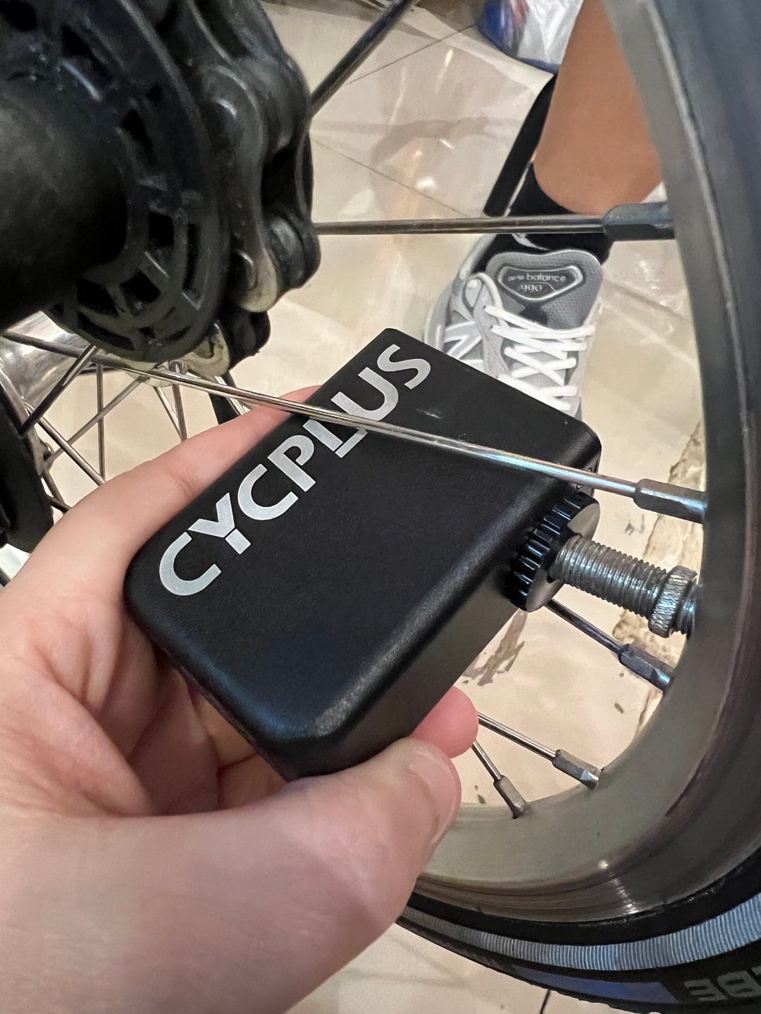 Cycplus Electronic Tiny Pump Cube