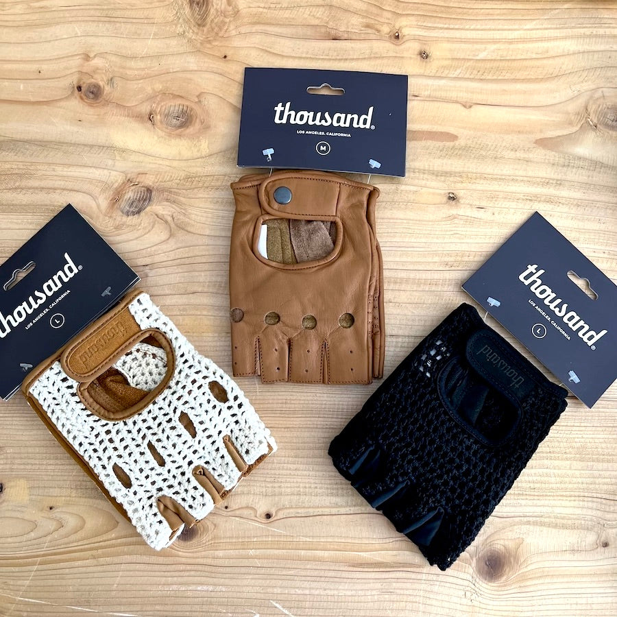 THOUSAND Gloves