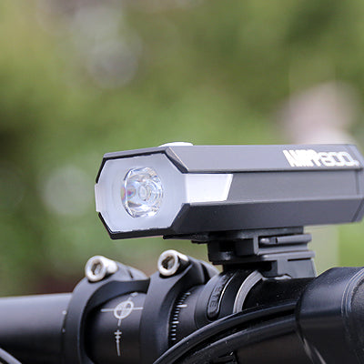Cateye Front Light - AMPP 800