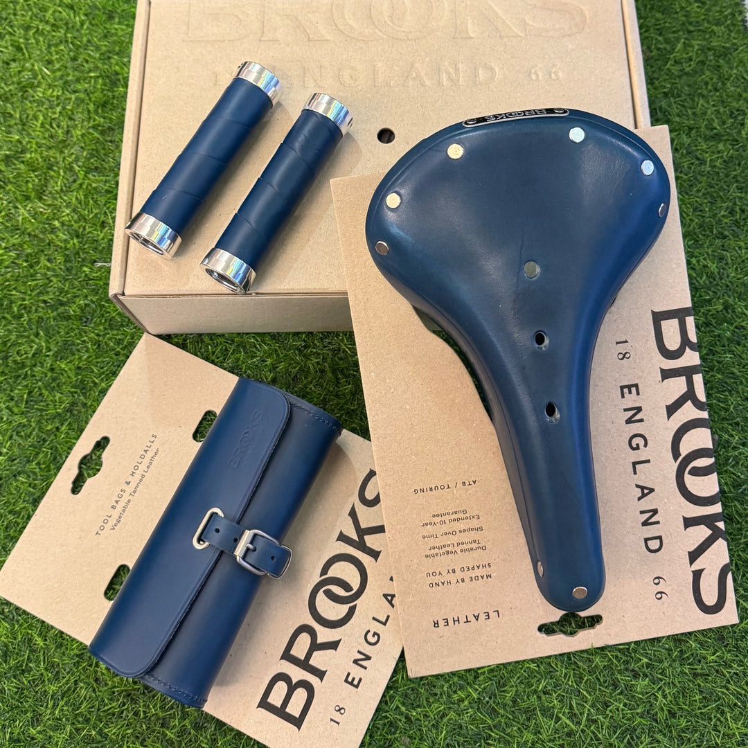 Brooks Teal Leather Set - B17 Saddle, Challenge Tool Bag, Slender Leather Grips