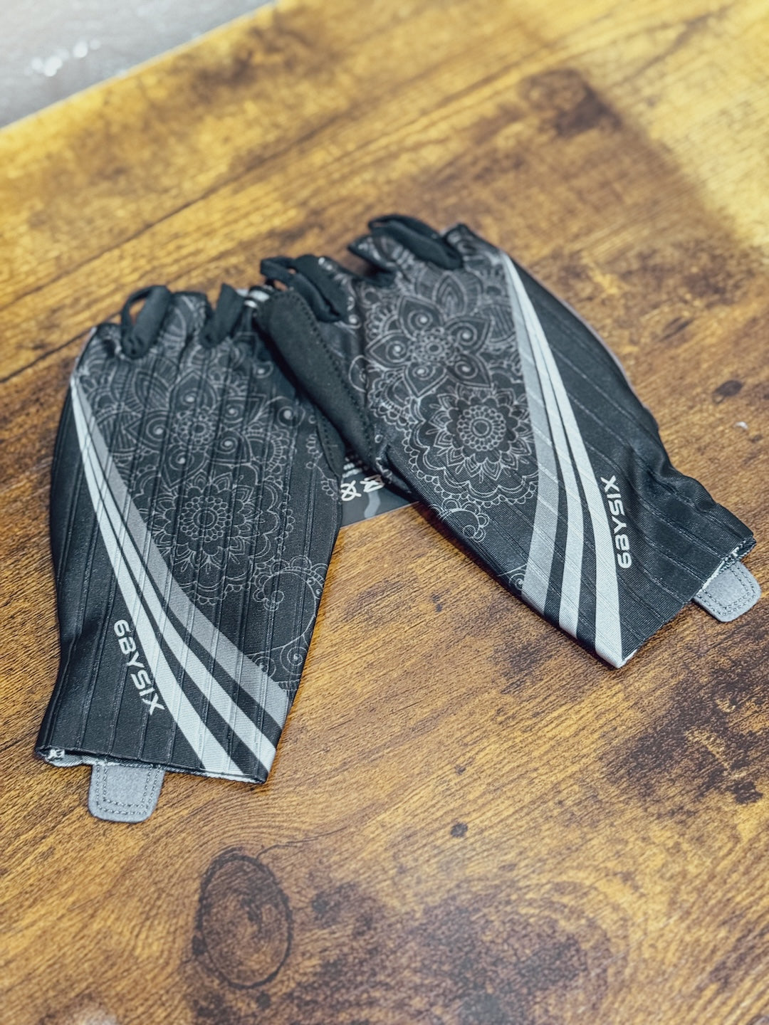 6bySix Half Finger Cycling Gloves