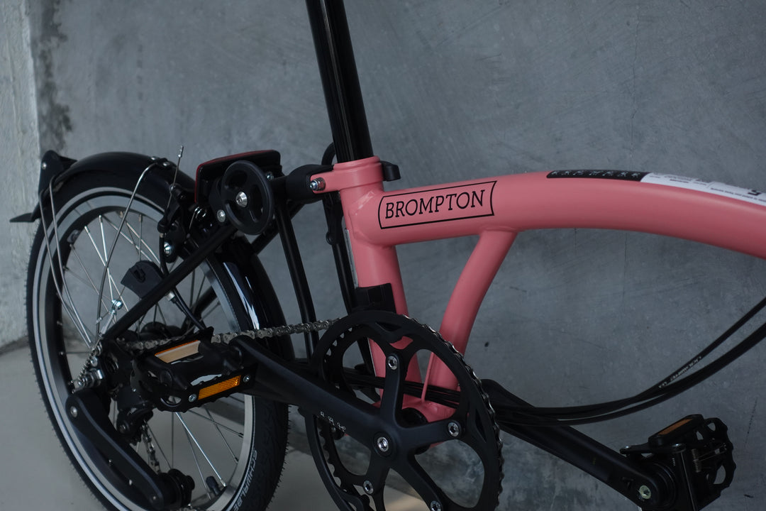 Brompton C Line 12-Speed M12L Flaming Pink 2025