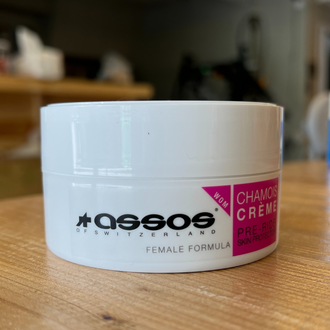 Assos chamois 2025 cream pre ride