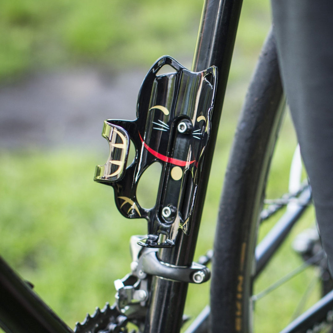 PDW LUCKY CAT Bottle Cage