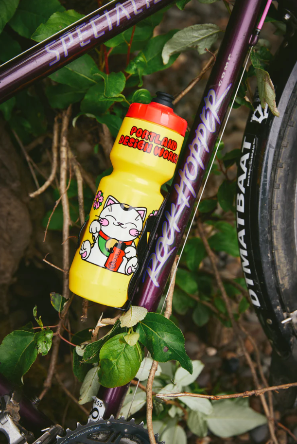 PDW Maneki-neko Bottle