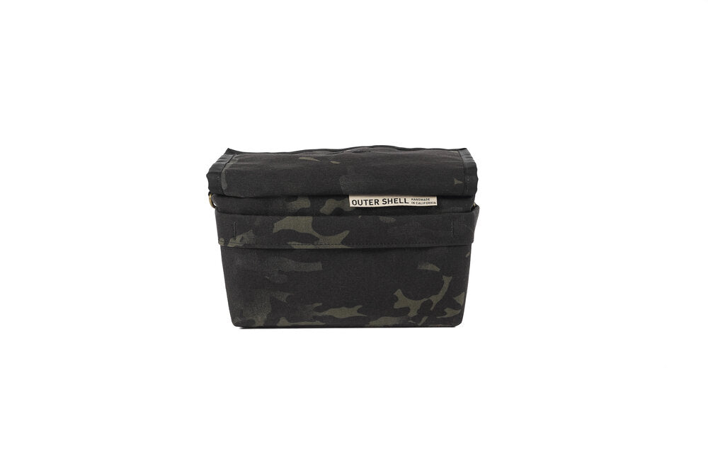 OUTER SHELL Drawcord Handlebar Bag – Bikeary Bicycle Lifestyle OUTER SHELL Drawcord Handlebar Bag – Bikeary Bicycle Lifestyle